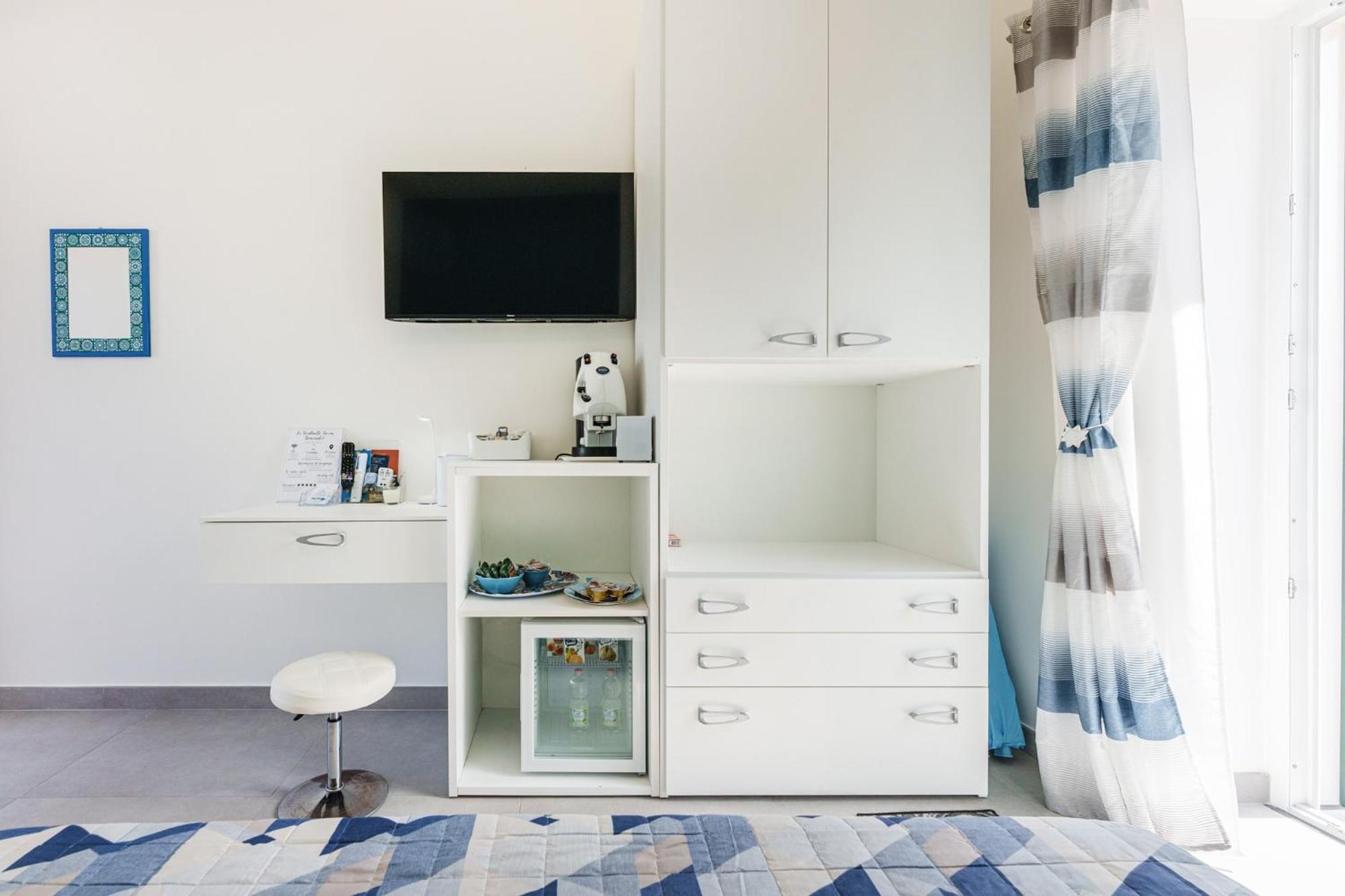 Le Rondinelle Rooms Procida Exterior foto